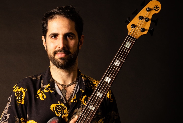Enrico Calderani bassista dei Bluesugar, Zucchero Tribute Band